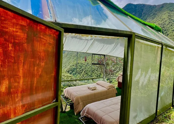 Lodge Hanging Nest Salkantay