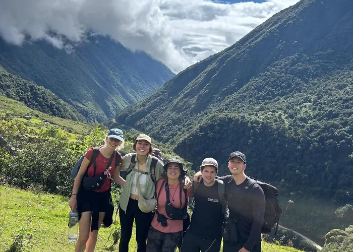 Lodge Hanging Nest Salkantay *