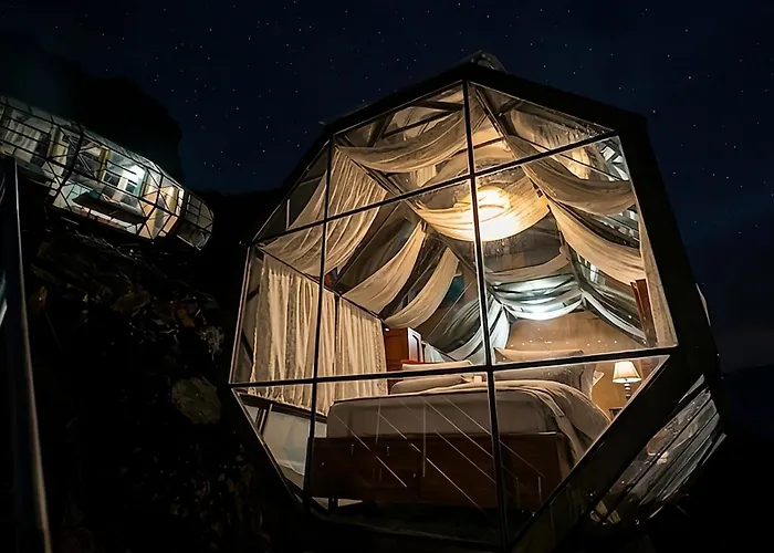 Lodge Hanging Nest Salkantay *